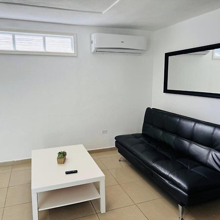 Hollywood Apartments Yabucoa Exterior foto